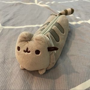 🌟 Pusheen pencil case (with tag!)